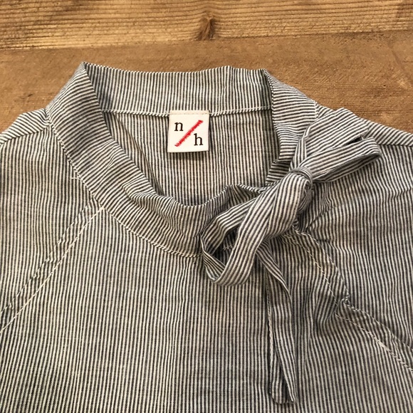 Neve Hawk Jellyfish Shirt Size 4T - Picture 3 of 3